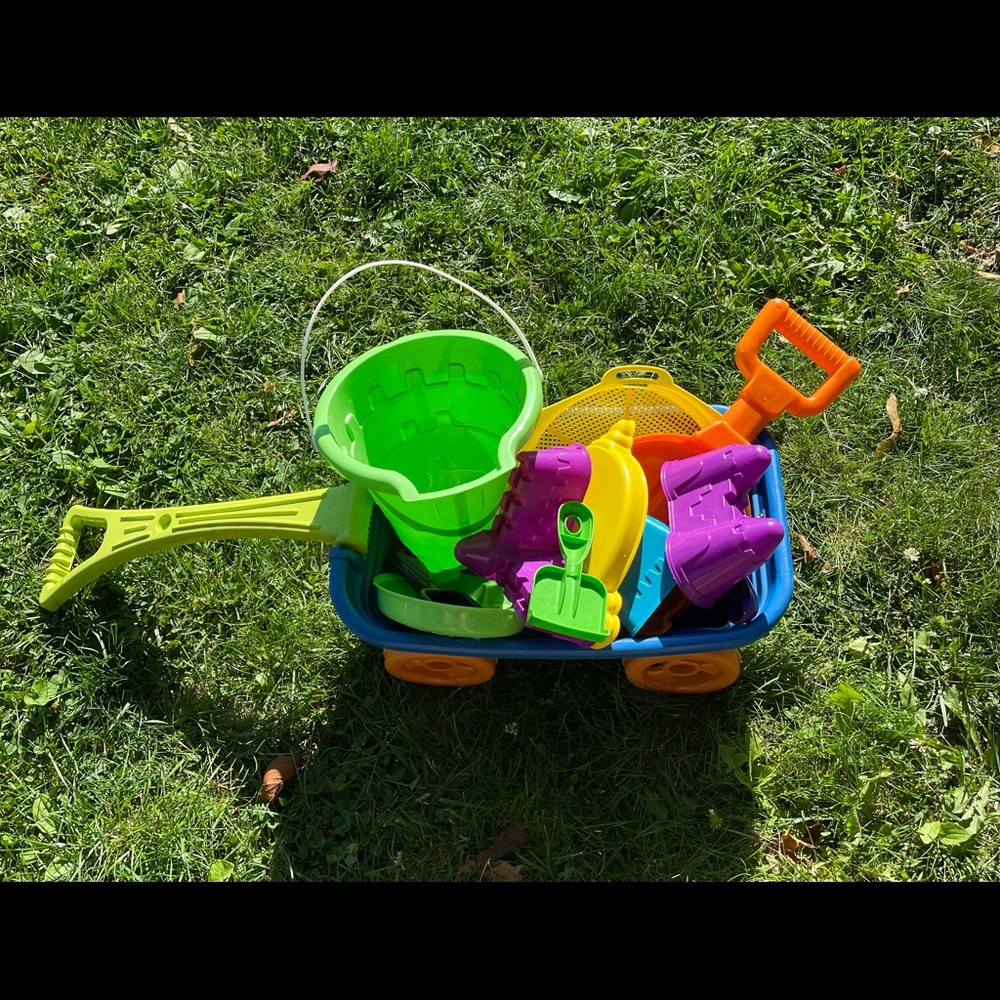 Beach toys